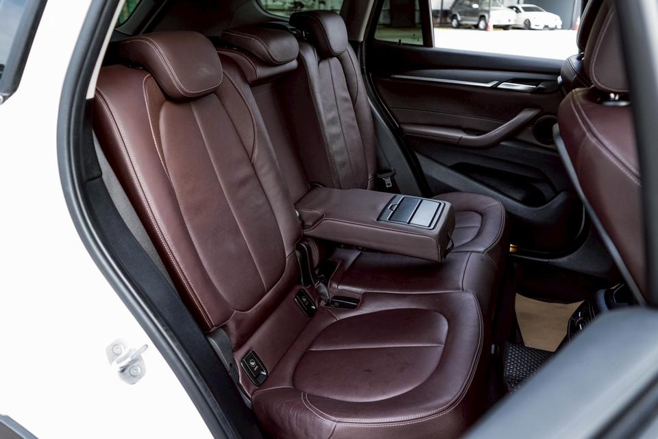 รหัสรถ CBL9 BMW X1 sDrive18d xLine F48 AT 2017 11