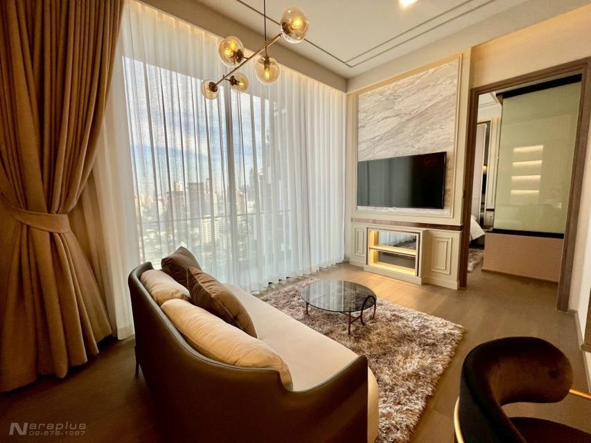 68121178 : ขายคอนโดแบบ 1 ห้องนอน หน้ากว้างพิเศษ มีเพียง 1 ห้องต่อชั้น พื้นที่ขนาด 51.01 ตารางเมตร โครงการ เซอเลส อโศก (Celes Asoke) โครงการดี สำหรับคน 11