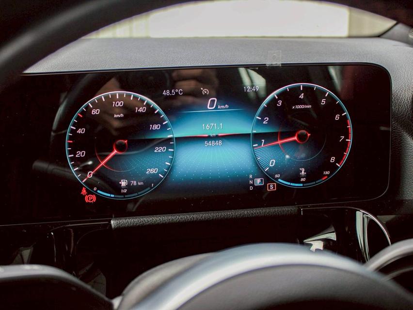 BENZ GLA200 AMG DYNAMIC ปี 2021  15