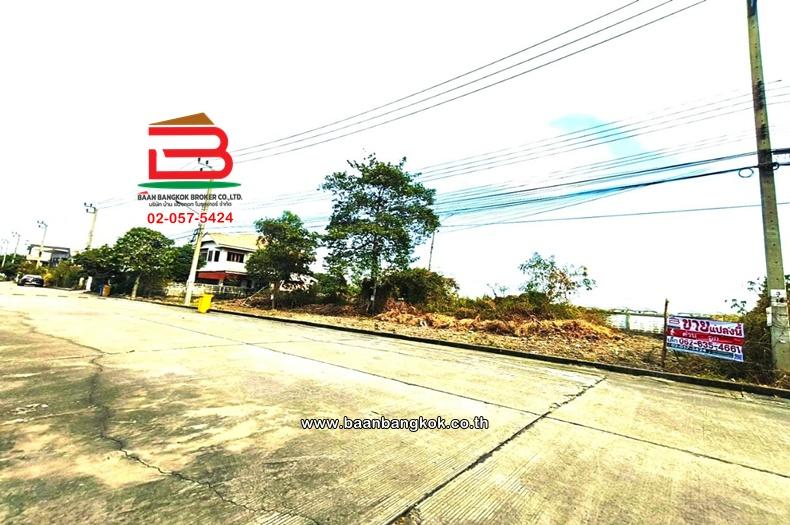 ที่ดินเปล่า เนื้อที่ 76.1 ตร.ว. หมู่บ้านเอกสิริน ถนนโยธาธิการ นนทบุรี 2029 ตำบลลำโพ อำเภอบางบัวทอง นนทบุรี 2