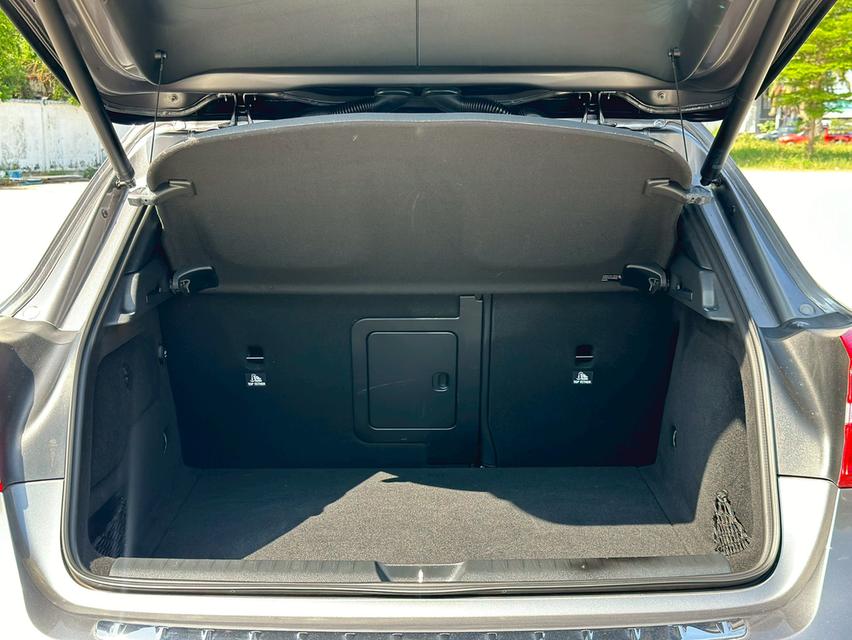 รหัสรถ PAT3860 Mercedes Benz GLA 250 AMG 2015 สีเทา 6