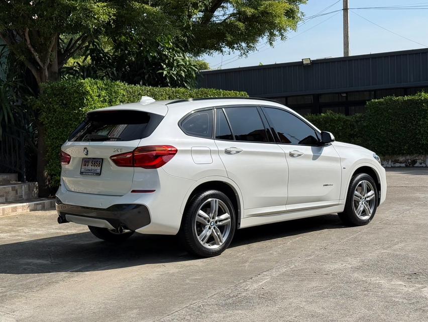 2020 BMW X1 20D MSPORT รถมือเดียวออกป้ายแดง รถวิ่งน้อยเพียง 70,000 กม เข้าศูนย์ตามระยะ รถไม่เคยมีอุบัติเหตุครับ 3
