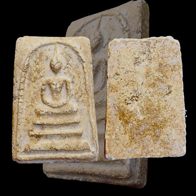 สมเด็จวัดระฆัง พิมพ์ใหญ่เกศจรดซุ้ม