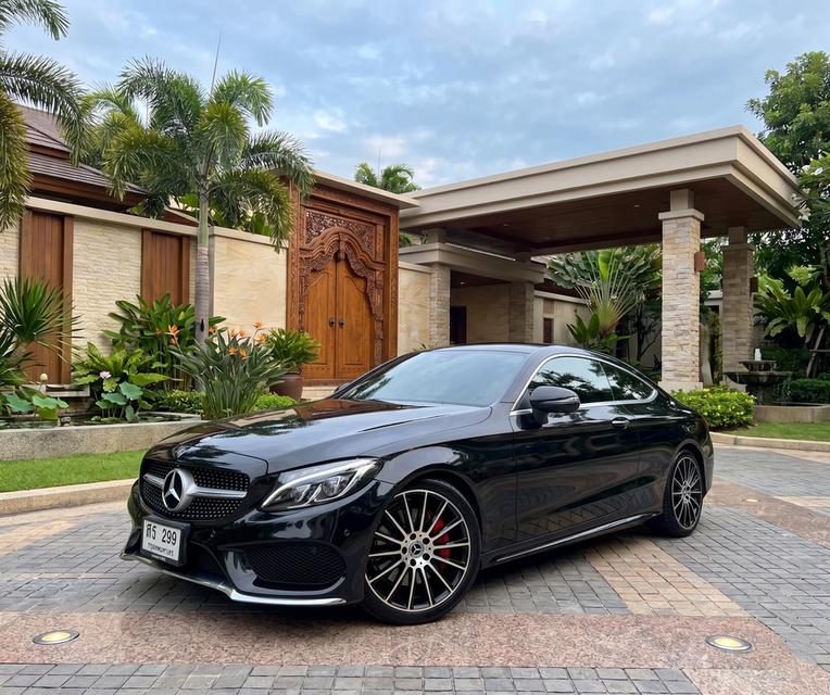 ขาย Mercedes-Benz C250 Coupe AMG ปี 2018 สีดำ เบาะแดง