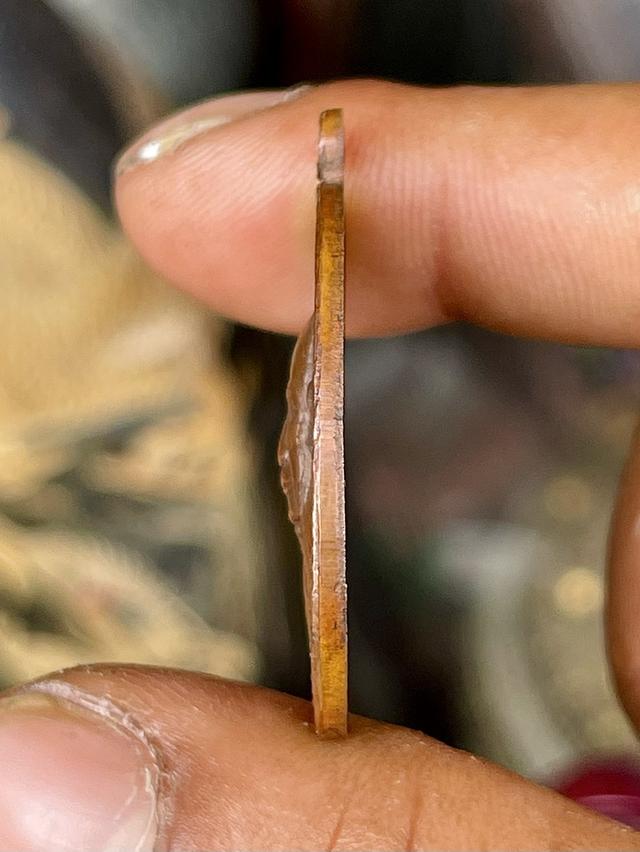 เหรียญหลวงพ่อเกษม เขมโก ปี17 เนื้อทองแดง รุ่นกองพันลำปาง 3