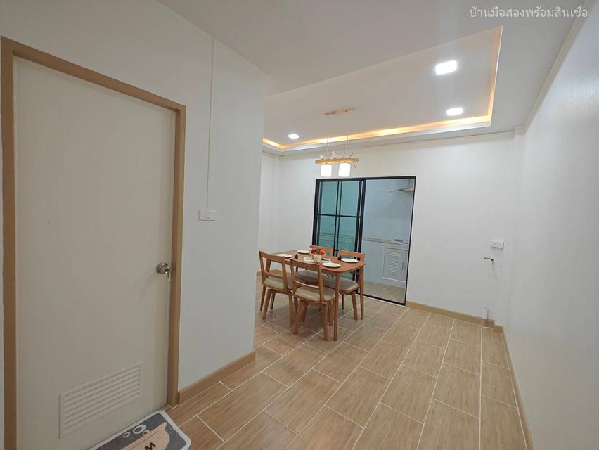 หมู่บ้านพีรวัส ถนนเพิ่มสิน 56 9