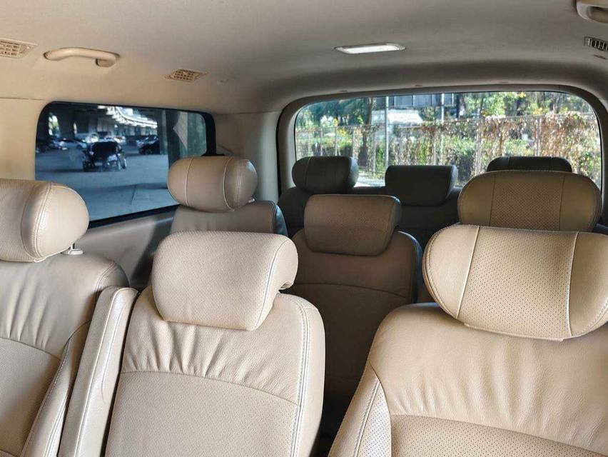 ขาย Hyundai H1 2.5Deluxe ปี20 12