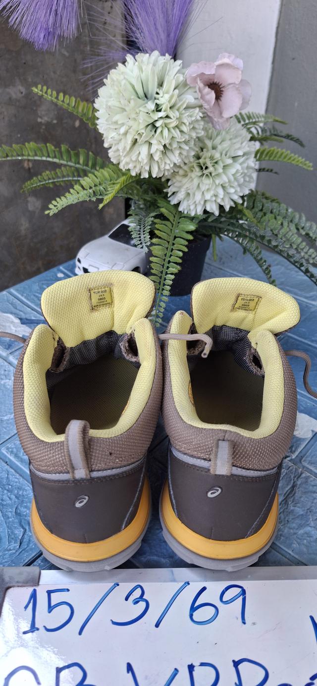 รองเท้า asic ของผู้หญิง รูปที่ 12