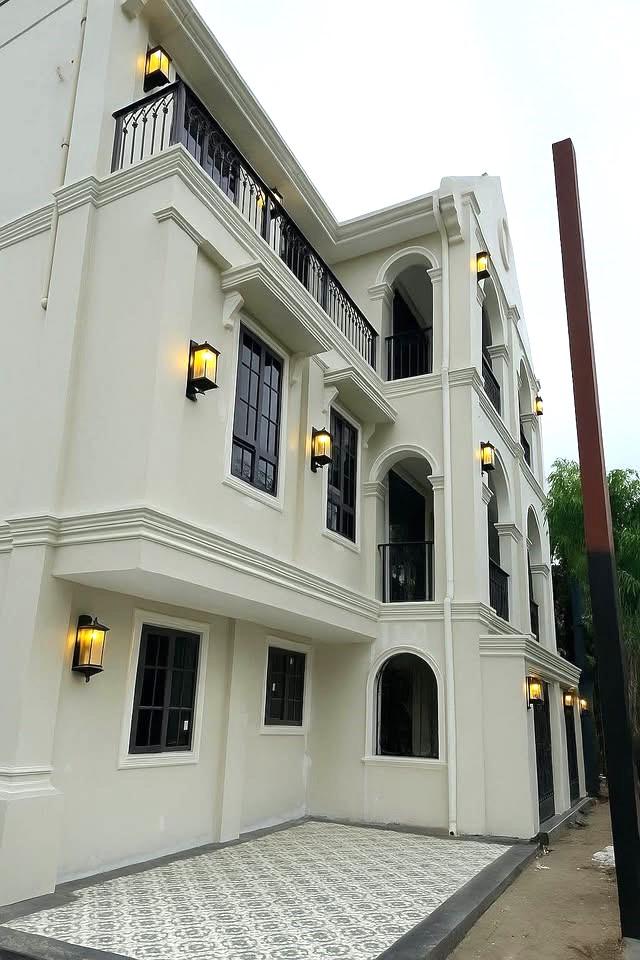 ✨ใช้ชีวิตแบบ Lux Living ในบ้านเดี่ยว 3 ชั้น ดีไซน์พรีเมียม พร้อมให้เช่าแล้ววันนี้