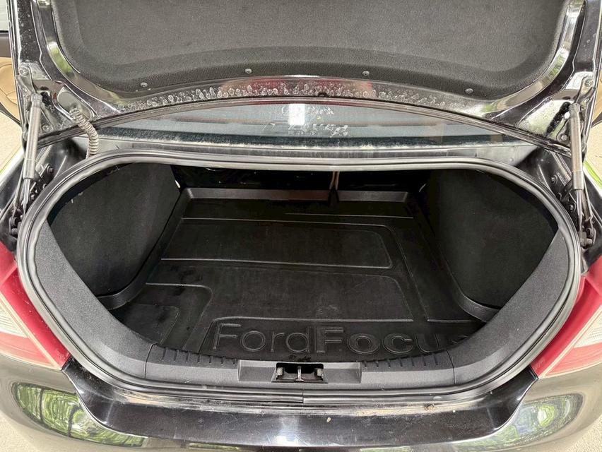 ขายด่วน! Ford Focus 1.8 Sedan AT ปี 2011 17