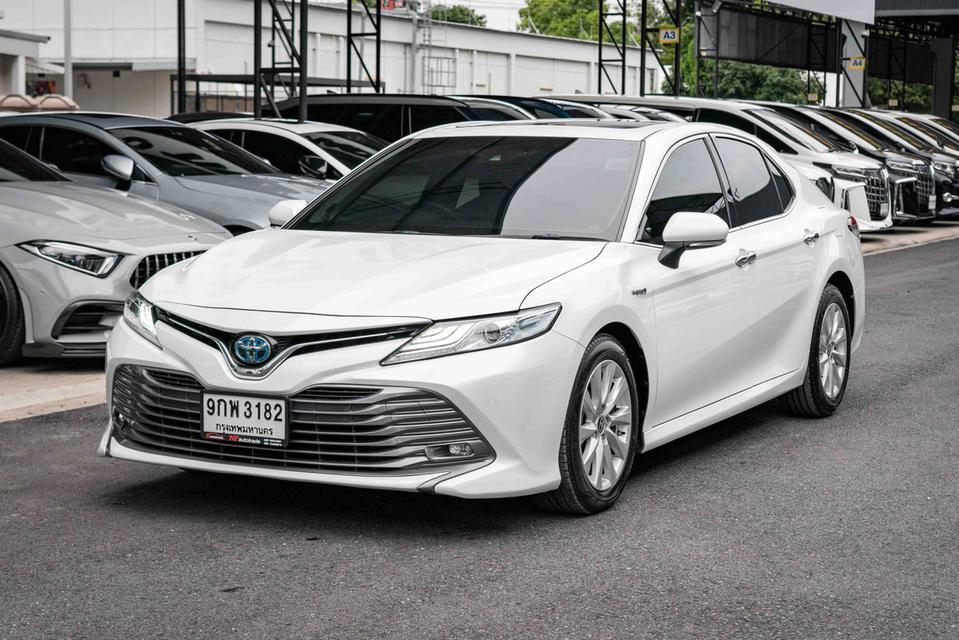 (แจ้งรหัสรถ NP3182)  TOYOTA CAMRY 2.5HV PREMIUM ปีรถ : 2020 รูปที่ 4