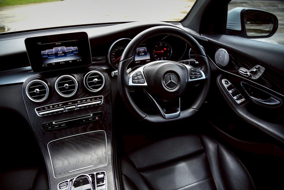 รหัสรถ CBL7306 Mercedes-Benz GLC250d 2.1 4MATIC AMG Dynamic W156 AT 2017 12