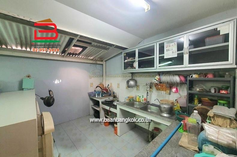 ทาวน์เฮาส์ หมู่บ้าน พฤกษาวิลล์ 6 ซอยพระยาสุเรนทร์ 23 เนื้อที่ 18 ตรว. ถนนรามอินทรา แขวงบางชัน เขตคลองสามวา กรุงเทพมหานคร 5