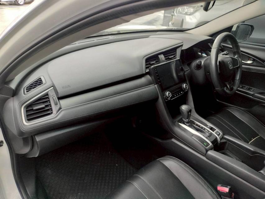 Honda civic  6