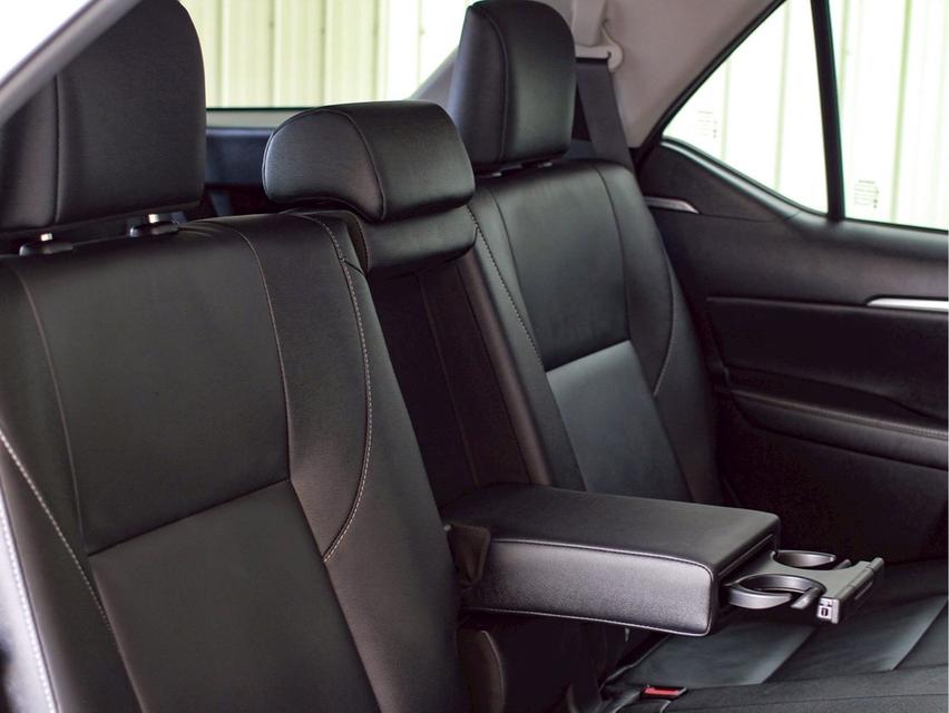 #TOYOTA #FORTUNER, 2.4 V 4WD LEADER ปี 2022  โฉม ปี15-ปัจจุบัน รูปที่ 16