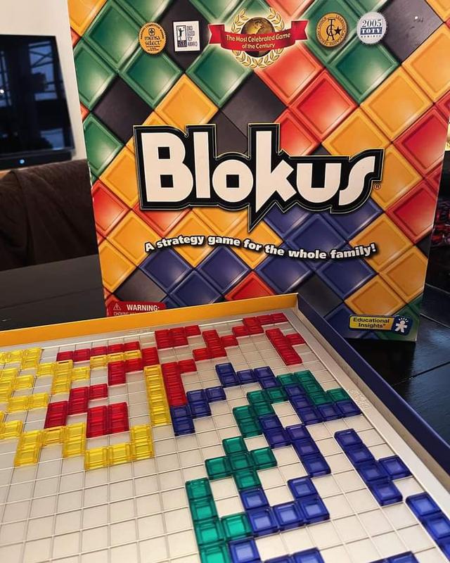 blokus the strategy board game