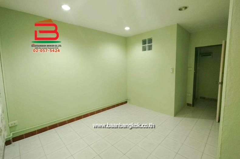 ทาวน์เฮาส์ หมู่บ้าน พนาสนธิ์ 4 เนื้อที่ 16 ตรว. ถนนรามอินทรา แขวงบางชัน เขตคลองสามวา กรุงเทพมหานคร 7