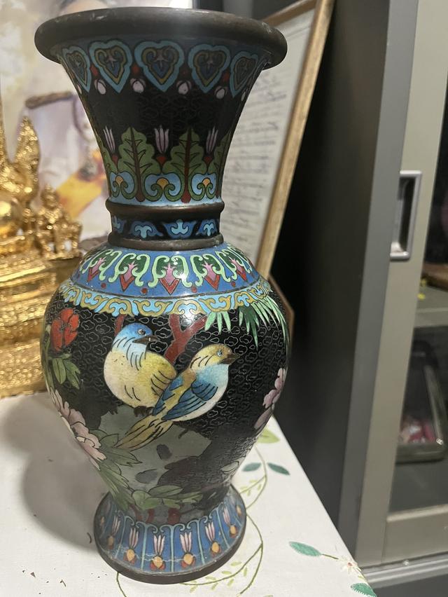 แจกันขอบทองเหลืองแท้ อายุยาวนาน