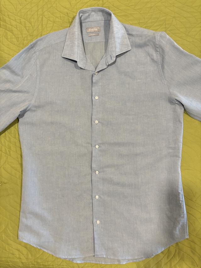 เสื้อเชิ๊ตผู้ชาย