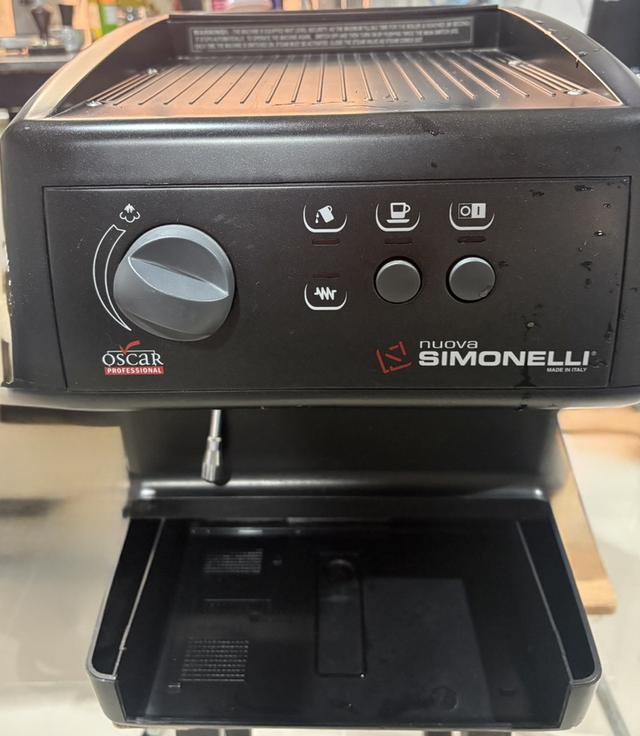 เครื่องชงมือสองสภาพใหม่ ใช้งานน้อยมาก