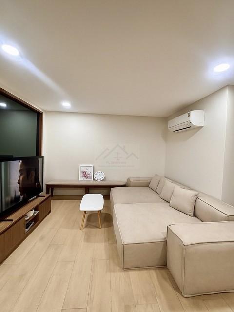 ให้เช่า ทาวน์เฮ้าส์ 2 ชั้น หมู่บ้านอยู่เจริญ 29 ซอยรัชดา 18 รีโนเวทสไตล์ Modern Chinese ห้วยขวาง ใกล้ MRT ห้วยขวาง 2