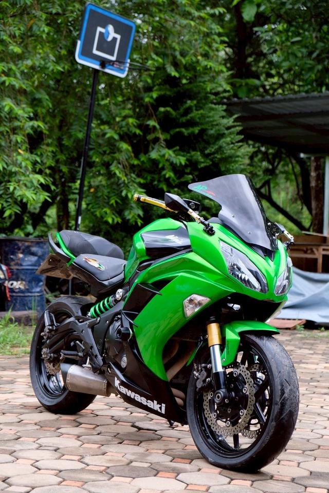 ขายด่วน Kawasaki Ninja 650 ปี 2015  หล่อเข้ม สภาพพร้อมลุย ราคาเบา ๆ 1