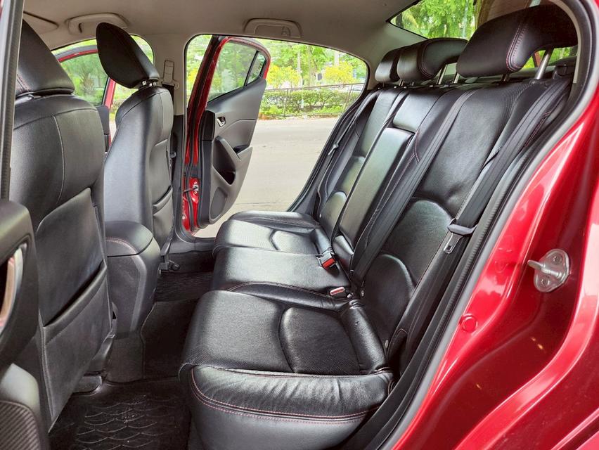 Mazda3 2.0S  11