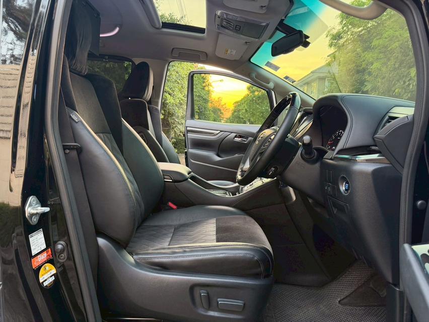 TOYOTA VELLFIRE 2.5 ZG PACKAGE ปี16 สีดำ เบนซิล รูปที่ 8
