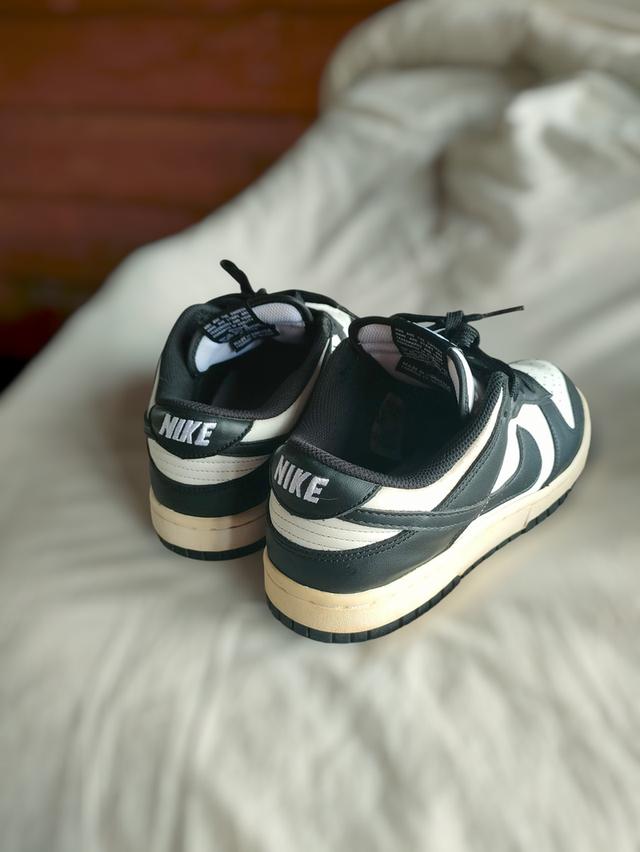 Nike dunk low panda size 40 รูปที่ 6