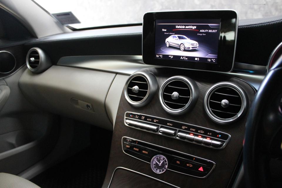 รหัสรถ JRS4556  C300 Bluetec Hybrid (W205) ปีผลิต: 2015 รูปที่ 19