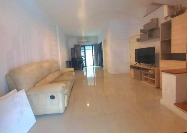 ให้เช่าทาวน์โฮม 3ชั้น 28ตรว. ถนนกรุงเทพฯ นนทบุรี ใกล้MRT แยกติวานนท์ 3