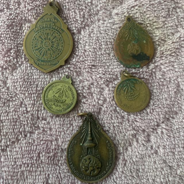 หลวงปู่แหวน ปล่อยเหมา 5 องค์ รูปที่ 2