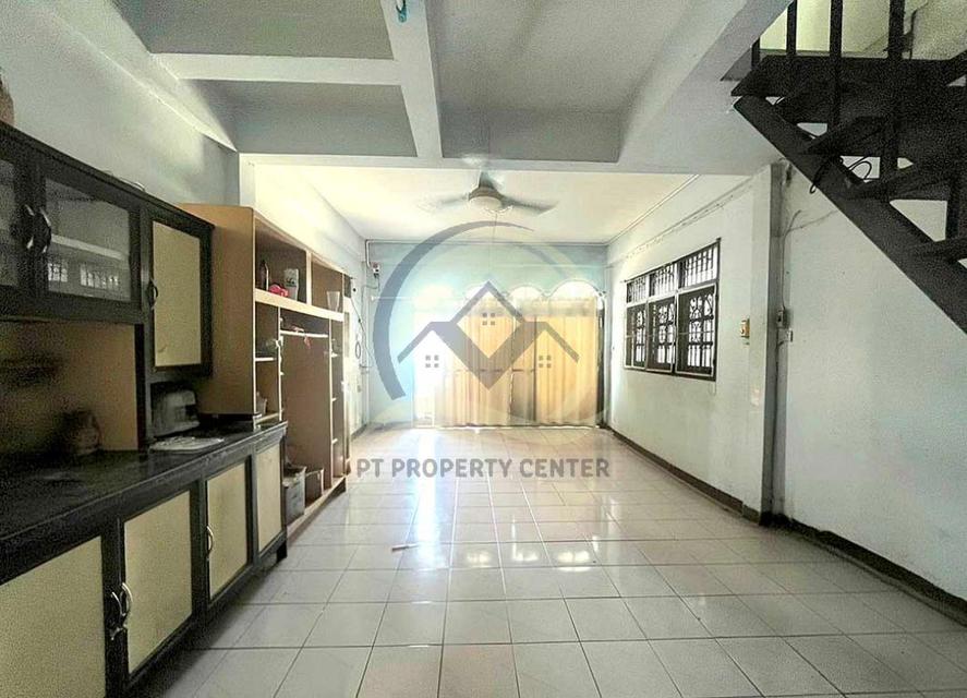 ทาวน์โฮม 2 ชั้น ซอยบางพรม ถนนราชพฤกษ์ ทำศักยภาพใกล้ โรงเรียนนานาชาติ เหมาะดำเนินธุรกิจ ราคาพิเศษสุดๆ 5