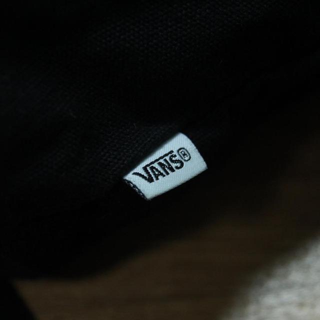 กระเป๋าผ้าสะพายข้าง Vans 5