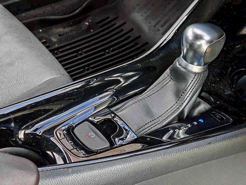 2019 TOYOTA CHR 1.8 HV Hi 14