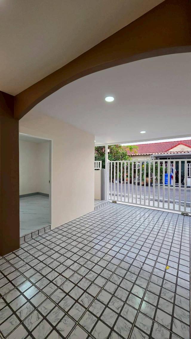 หมู่บ้านตะวันงาม  ซอยกันตนาบางใหญ่ 2