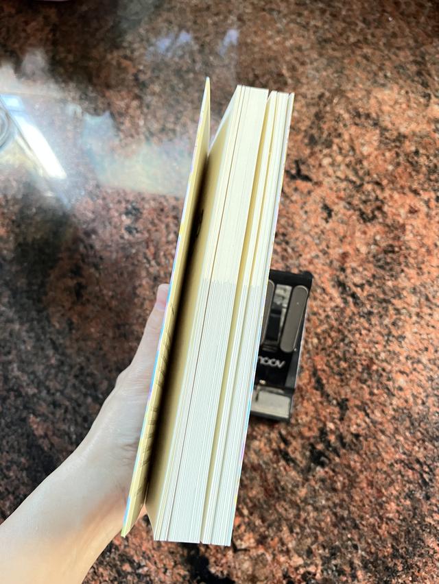 หนังสือนิยายเรื่องพลูโต นิทาน ดวงดาว ความรัก รูปที่ 3