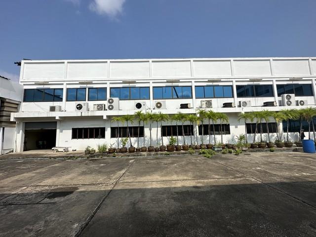รูป ให้เช่าพื้นที่เป็นโรงงานเก่า บางนา กรุงเทพ