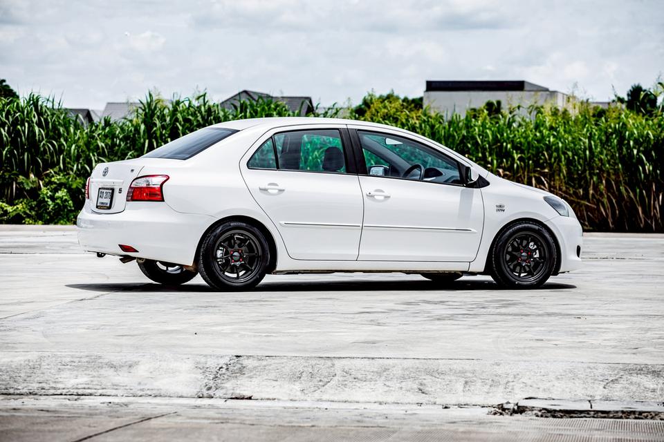 Toyota Vios 1.5E ปี 2010 เกียร์ออโต้ สีขาว
