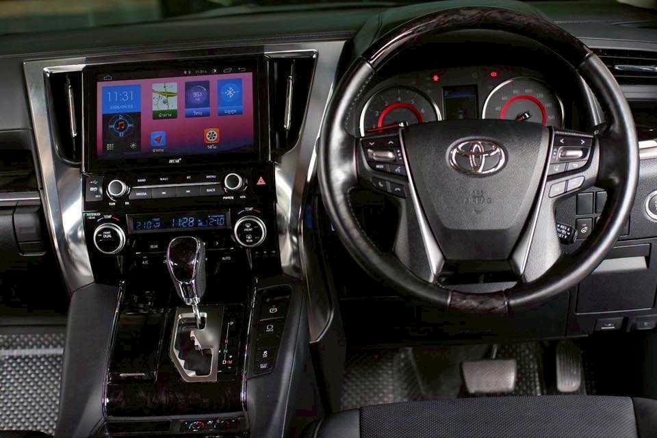 Toyota Alphard 2.5 SC Package 2022 สีดำ มือเดียวไมล์น้อย สีเดิมทั้งคัน รูปที่ 10