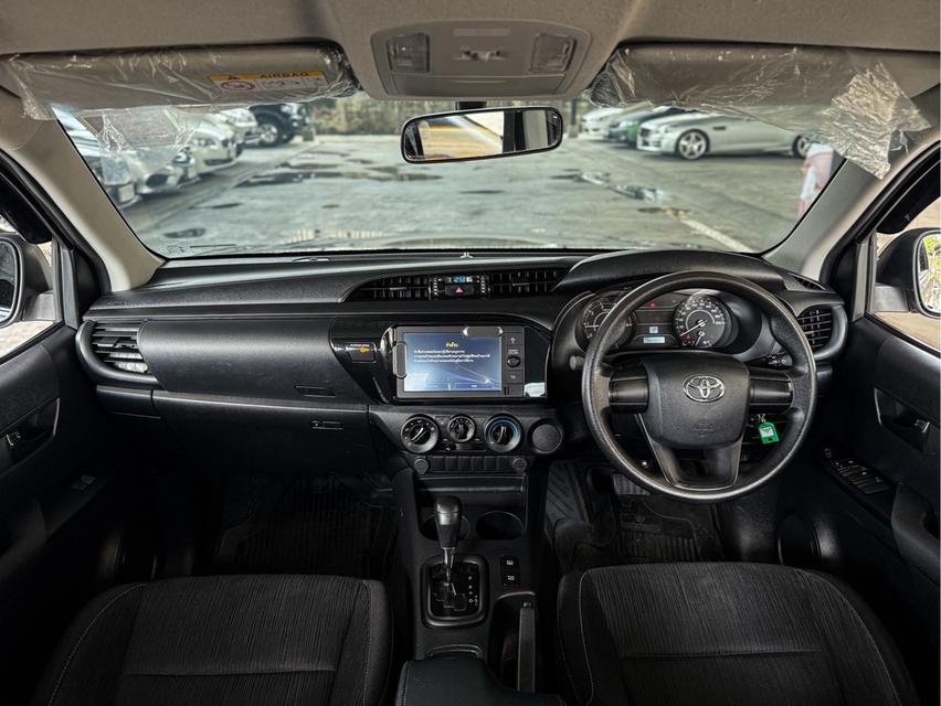 รหัสรถ WRT3253 2021 TOYOTA HILUX REVO, 2.4 ENTRY Z EDITIONโฉม DOUBLE CAB สีเทา เกียร์ออโต้ 7