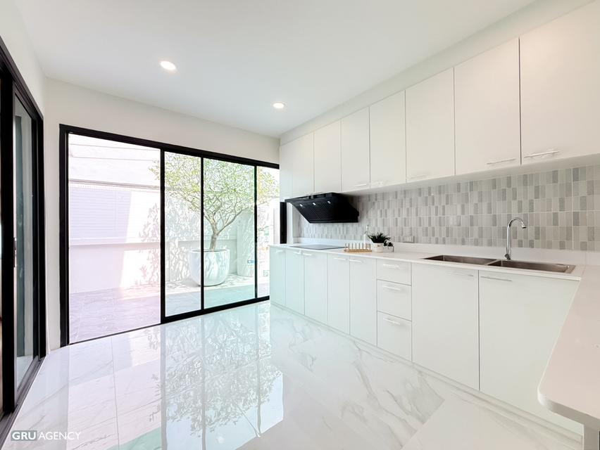 บ้านเดี่ยวหลังริม รีโนเวทใหม่ นวมินทร์127 5