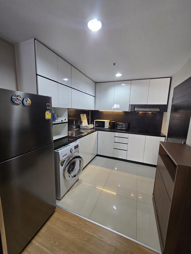 ให้เช่าคอนโดมิเนียมพระรามเก้า 20