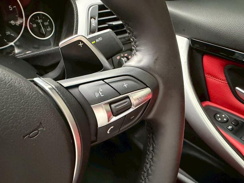 Bmw 320d M Sport LCI ปี18 ไมล์น้อยสุดในตลาด รถสวย มือเดียว สีเดิมทั้งคัน เข้าศูนย์ทุกระยะ 12