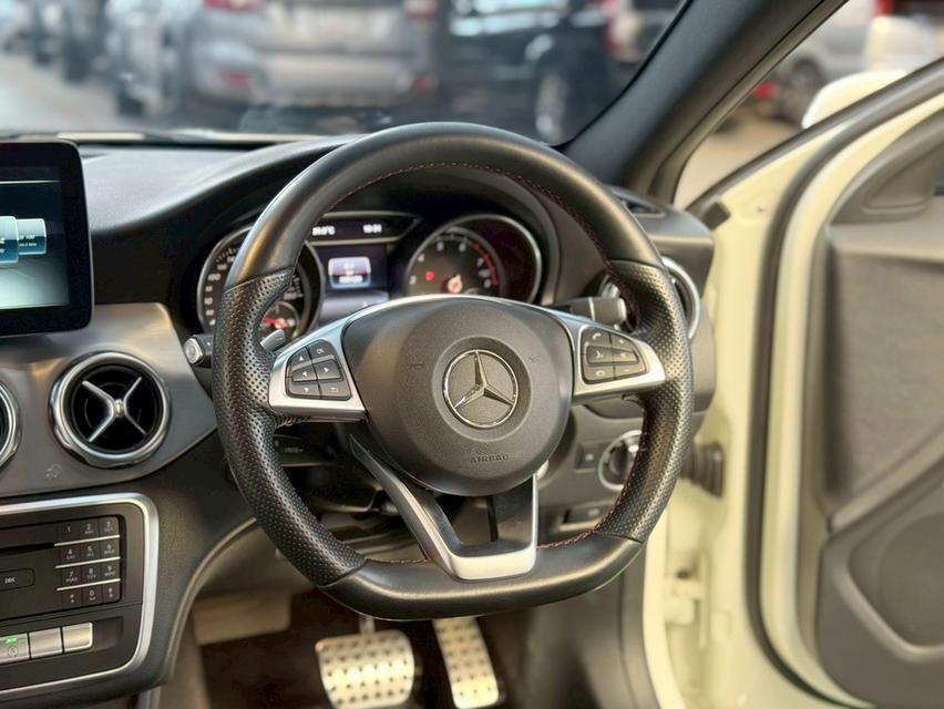 MERCEDES-BENZ GLA250 2.0 AMG Dynamic w156 ปี 2018 7