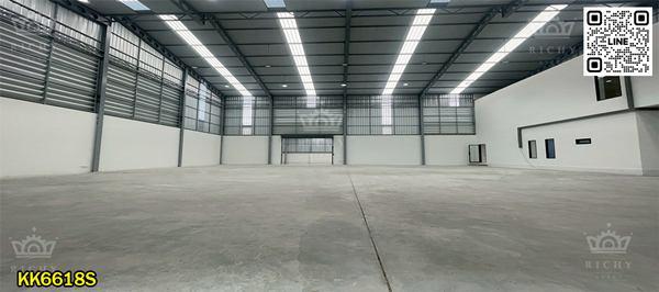 ผ่อนตรงกับโครงการได้ โรงงานใหม่ สไตล์ Contemporary โดนเด่นที่ดีไซด์ คุณภาพวัสดุสูง เย็นสบาย พื้นที่ใช้สอย 970 ตารางเมตร สีม่วงใกล้ถนน 4 เลนส์ 10