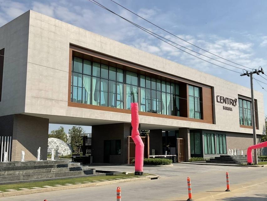 ให้เช่า  หมู่บ้าน Centro Bangna ขับรถเพียง 1 นาทีถึงเมกาบางนา รับคนจีนได้ 7