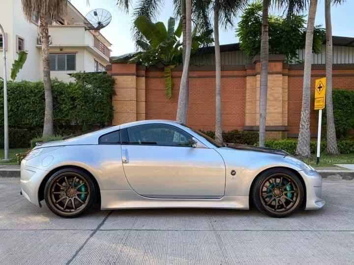 Nissan 350 Z 2012 3