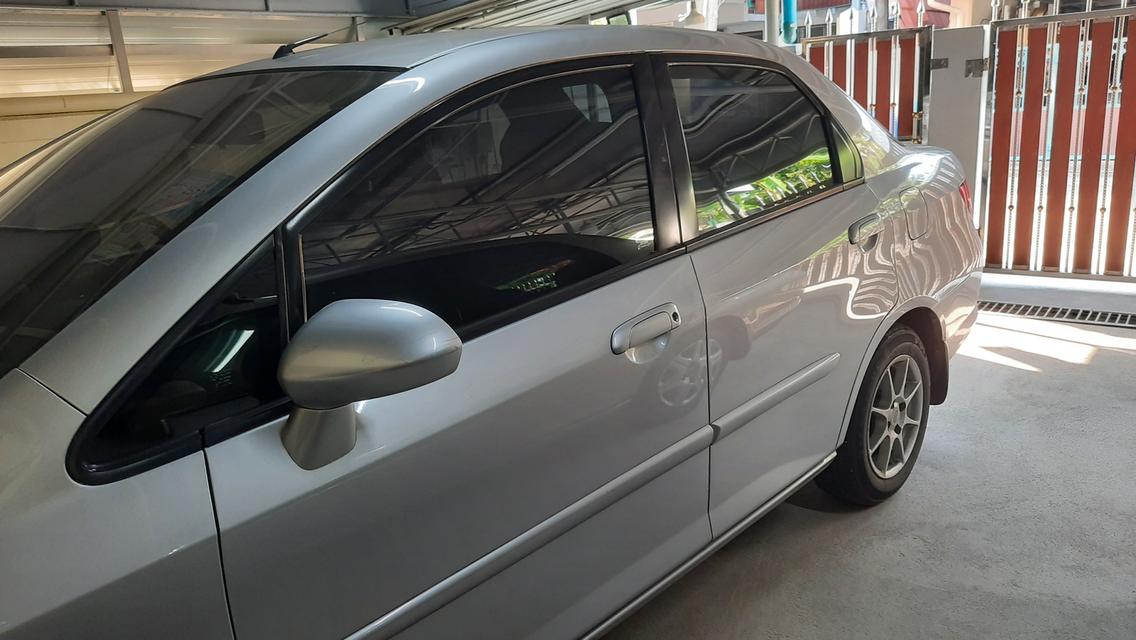 รถยนต์ Honda city 2004 mile 240000 km ไม่เคยชน ผู้หญิงขับคนเดียว สภาพภายในดีเยี่ยม รูปที่ 6