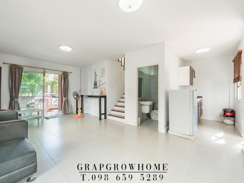 ขาย/ ให้เช่า บ้านแฝด พร้อมอยู่ ใกล้เมกาบางนา ร.ร. นานาชาติ เลี้ยงสัตว์เล็กได้ เอโทล มัลดีฟส์ บีช ศรีนครินทร์ - หนามแดง เงียบสงบ เดินทางสะดวก 6